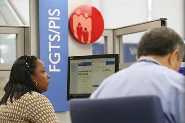 Caixa antecipa pagamento das contas inativas do FGTS para nascidos em dezembro