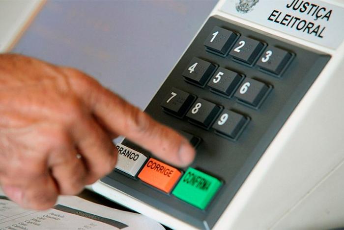Projeto que tramita na Câmara ocultaria quase 90% das doações de pessoas físicas