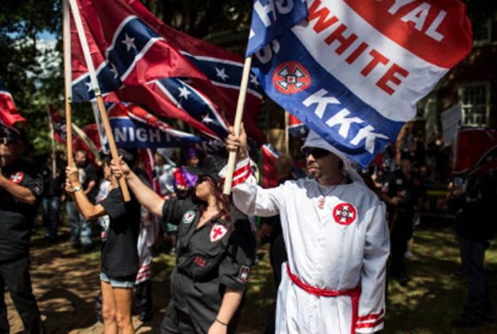 Extrema-direita comete mais ataques que terrorismo islâmico nos Estados Unidos