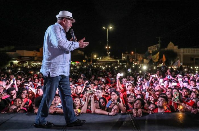 Ex-presidente Lula inicia na próxima segunda-feira caravana de oito dias por Minas Gerais