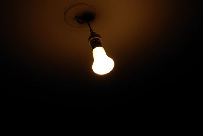 Governo federal estuda mudar regra de bandeiras e conta de luz pode ficar mais cara