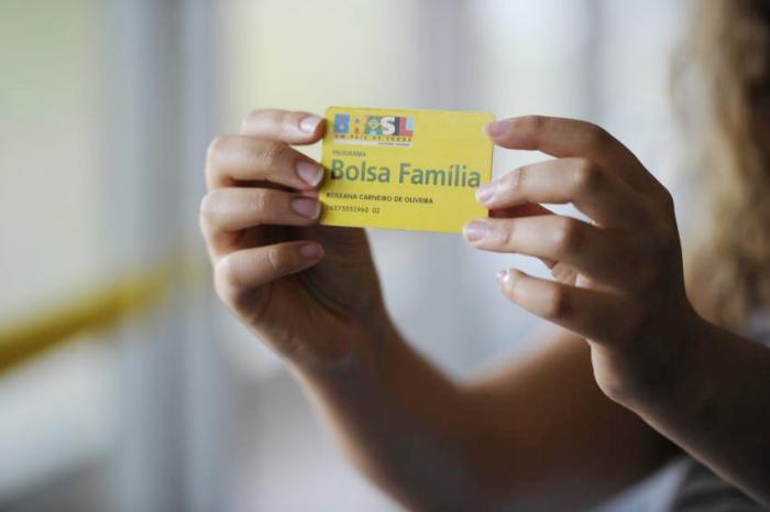 Após auditoria, governo bloqueia ou cancela 2 milhões de benefícios do Bolsa Família