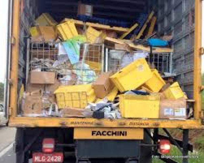 Dois caminhões dos Correios são assaltados em MG na mesma semana
