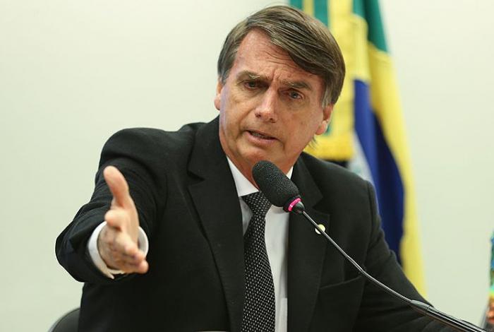 Em carta, Bolsonaro confirma filiação ao PSL para ser pré-candidato à presidência