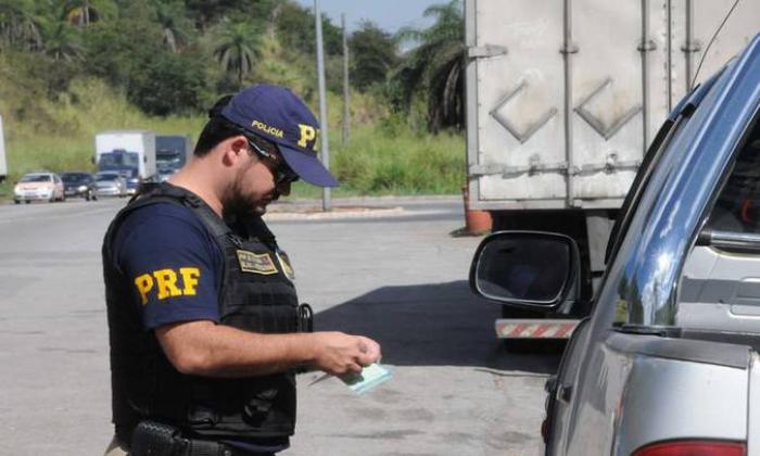 PRF dá início à operação Semana Santa nas estradas de Minas