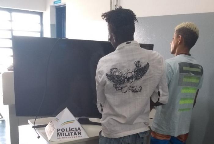 PM recupera tv furtada e prende ladrões em Guarda dos Ferreiros