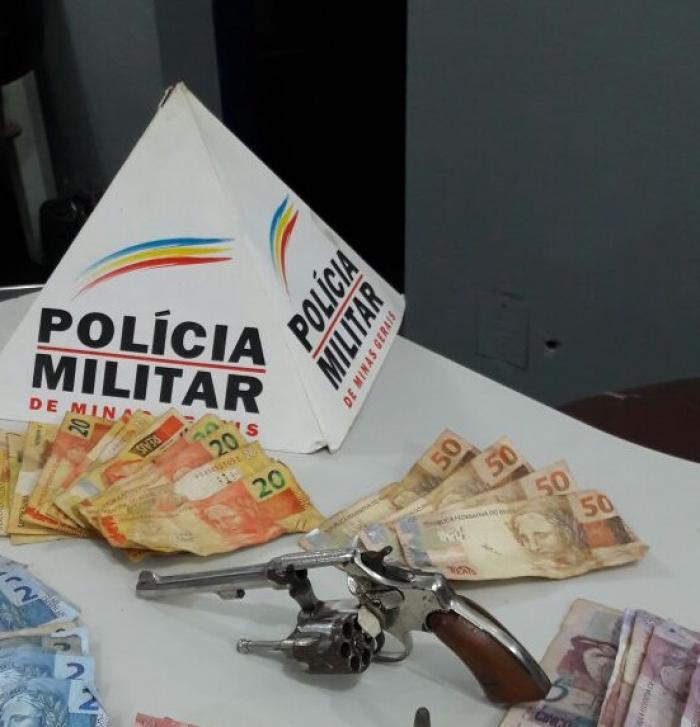 Após assaltar supermercado, homem é preso em São Gotardo