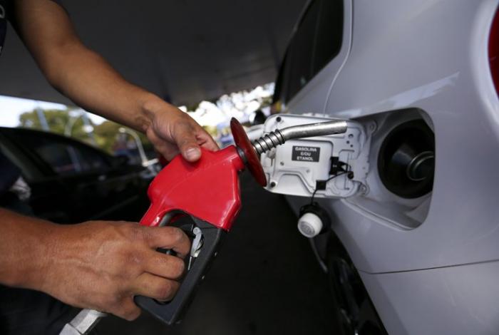  Especialista explica motivos de a gasolina em Minas ser a segunda mais cara do país