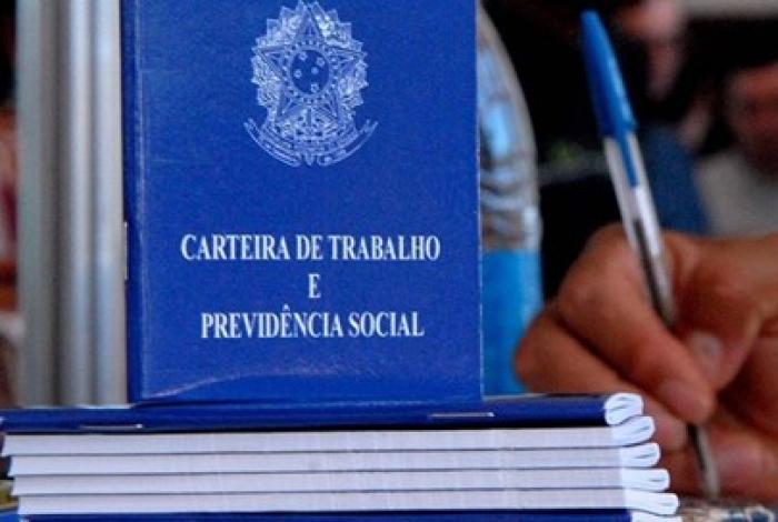 Caged: 33 mil novos empregos formais foram criados em abril