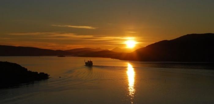 Horário de verão termina à 0h de domingo; relógio deve ser atrasado em 1 hora