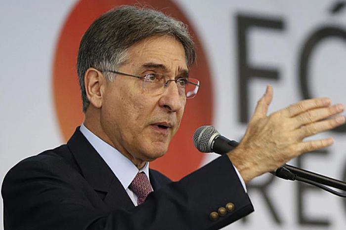STF adia para abril decisão sobre denúncia contra governador Fernando Pimentel