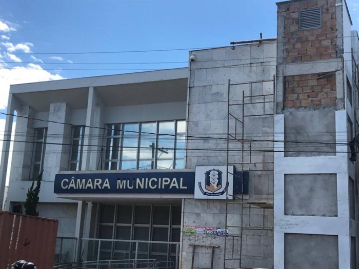 Obras de acessibilidade na Câmara Municipal de São Gotardo estão próximas do fim