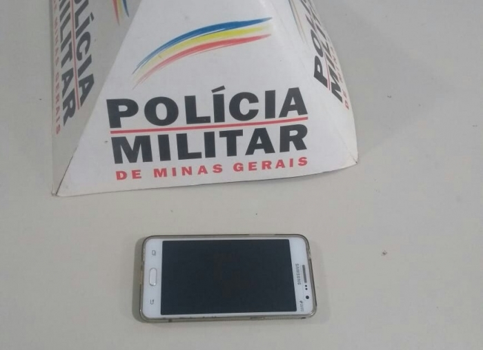 Homem é preso após furtar celular em sacolão no centro de São Gotardo