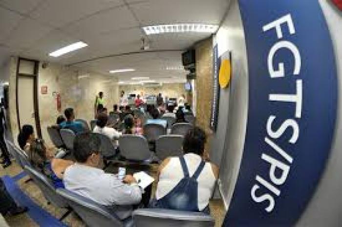 Saques de contas inativas do FGTS começam a ser feitos na próxima sexta-feira