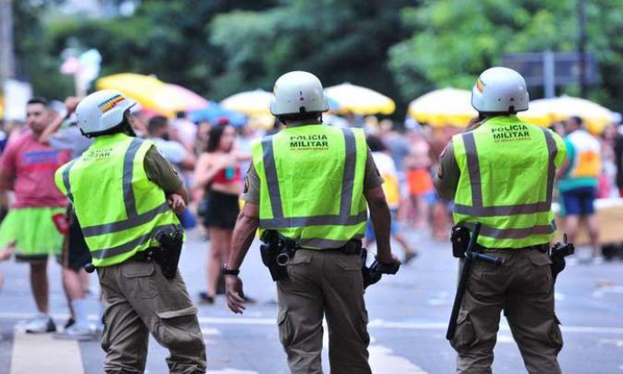 Minas tem redução de mais de 50% de crimes violentos durante o carnaval, diz PM