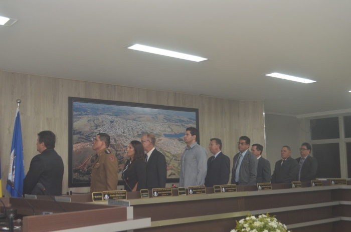 Sessão Solene de Moções de Congratulações e Aplausos é realizada na Câmara Municipal de São Gotardo