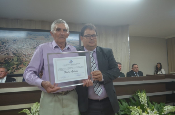 Senhor Pedro Galvão de Guarda dos Ferreiros, recebe Título de Cidadão Benemérito