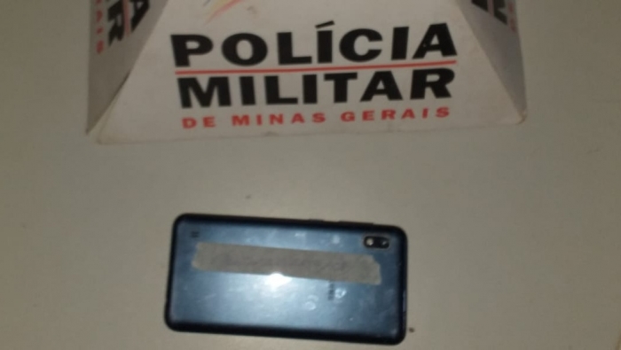 Após roubo de celular, dupla é presa pela Polícia Militar em São Gotardo