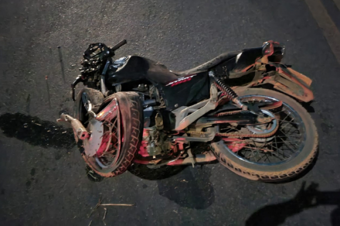 Grave acidente envolvendo moto e caminhonete é registrado na LMG-514 em Rio Paranaíba