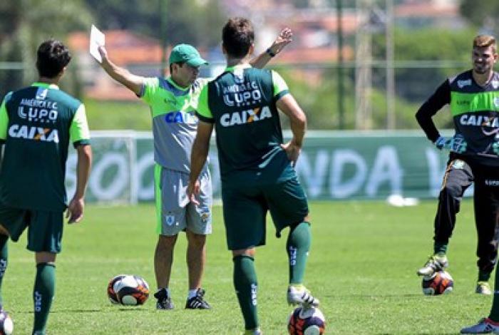 América encara o Tupi em Juiz de Fora para garantir vaga na semifinal do Mineiro