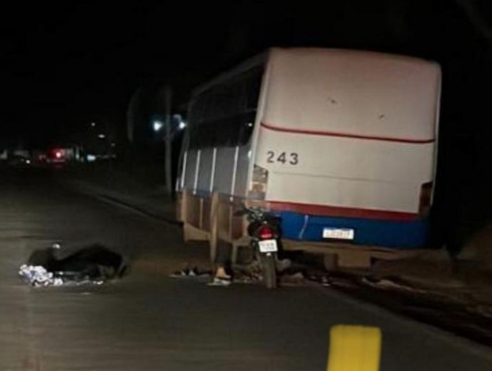 Motociclista morre após bater na traseira de ônibus em Guarda dos Ferreiros