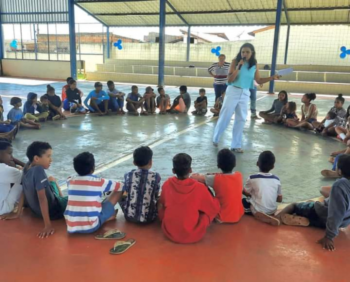 Equipe da UBS Arlindo Augusto e Prefeitura de Rio Paranaíba realizam ação de conscientização sobre saúde, drogas e atividades físicas para adolescentes e crianças de Guarda dos Ferreiros  