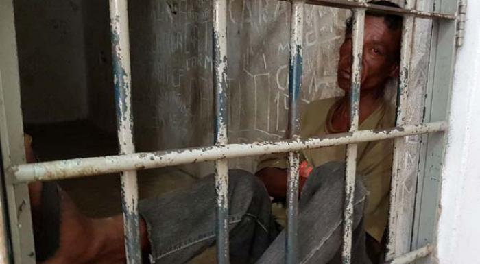 Furto de um litro de leite leva morador de rua de 43 anos para a prisão em Patos de Minas